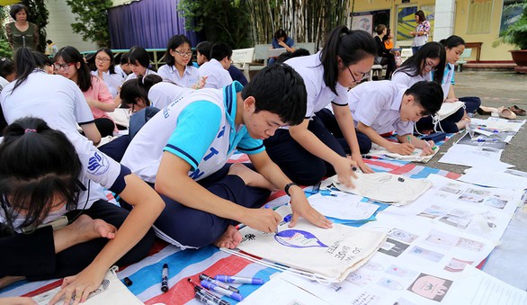 Cú sốc từ... học lệch - Ảnh 1. Cú sốc từ... học lệch - Ảnh 1.