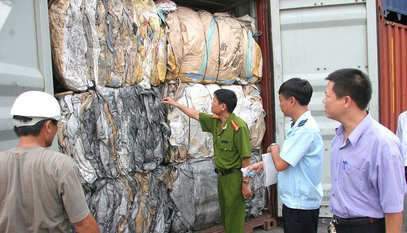 Không thể là bãi rác thế giới! - Ảnh 1. Không thể là bãi rác thế giới! - Ảnh 1.
