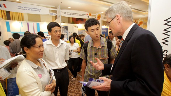 Du học vì muốn có nhiều thay đổi - Ảnh 1. Du học vì muốn có nhiều thay đổi - Ảnh 1.