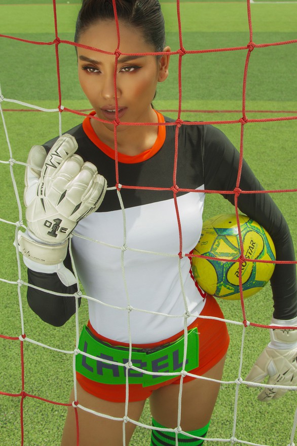 Nguyễn Thị Loan vui World Cup với bộ ảnh gợi cảm cùng trái bóng tròn - Ảnh 6. Nguyễn Thị Loan vui World Cup với bộ ảnh gợi cảm cùng trái bóng tròn - Ảnh 6.