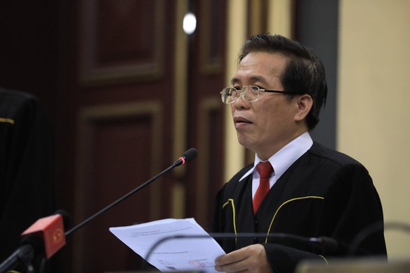 Nghi phạm thảm sát gia đình 5 người ở Bình Tân lạnh lùng hầu tòa - Ảnh 8. Nghi phạm thảm sát gia đình 5 người ở Bình Tân lạnh lùng hầu tòa - Ảnh 8.