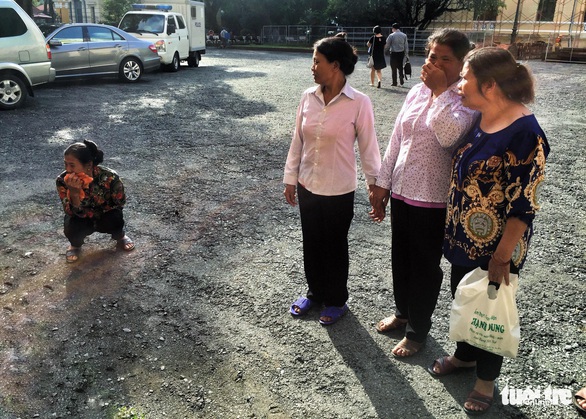 Nghi phạm thảm sát gia đình 5 người ở Bình Tân lạnh lùng hầu tòa - Ảnh 5. Nghi phạm thảm sát gia đình 5 người ở Bình Tân lạnh lùng hầu tòa - Ảnh 5.