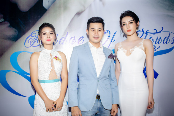 9-7: Quốc Nghiệp hát cùng vợ, Huyền My đóng phim ở Myanmar - Ảnh 11. 9-7: Quốc Nghiệp hát cùng vợ, Huyền My đóng phim ở Myanmar - Ảnh 11.