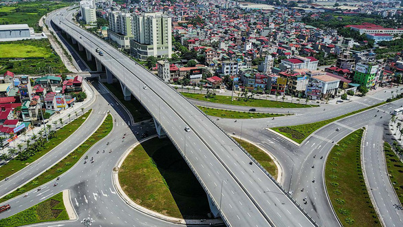 Tạm dừng đổi đất lấy hạ tầng - Ảnh 1. Tạm dừng đổi đất lấy hạ tầng - Ảnh 1.