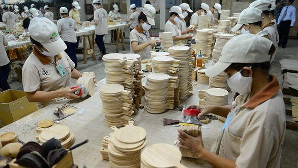 Chiến tranh thương mại Mỹ - Trung: Việt Nam phải tận dụng tốt thời cơ - Ảnh 1. Chiến tranh thương mại Mỹ - Trung: Việt Nam phải tận dụng tốt thời cơ - Ảnh 1.