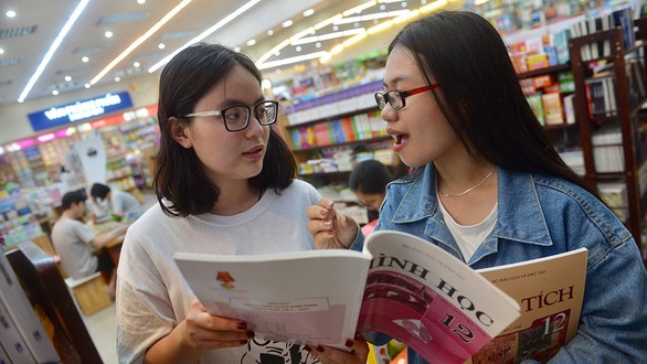 Sách giáo khoa: lãng phí ra sao? - Ảnh 4. Sách giáo khoa: lãng phí ra sao? - Ảnh 4.