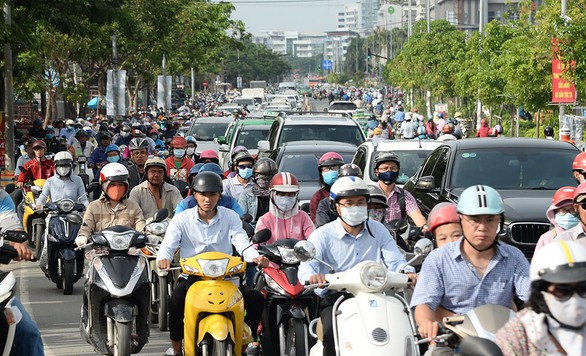 Trải thảm đón nhân tài cho TP.HCM: thu hút khó, giữ càng khó - Ảnh 1. Trải thảm đón nhân tài cho TP.HCM: thu hút khó, giữ càng khó - Ảnh 1.