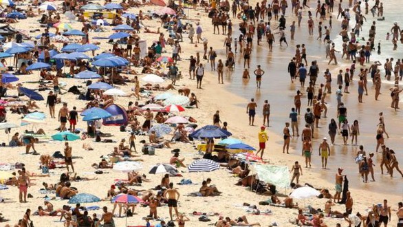 Bắc Mỹ lạnh âm 70 độ, Sydney nóng 47,3 độ C, cao nhất 78 năm - Ảnh 1. Bắc Mỹ lạnh âm 70 độ, Sydney nóng 47,3 độ C, cao nhất 78 năm - Ảnh 1.