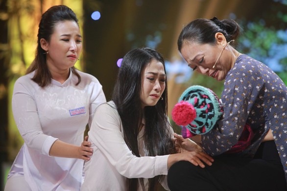 Đường đến Danh ca vọng cổ có 9 thí sinh vào vòng Chuyển thể phim - Ảnh 1. Đường đến Danh ca vọng cổ có 9 thí sinh vào vòng Chuyển thể phim - Ảnh 1.