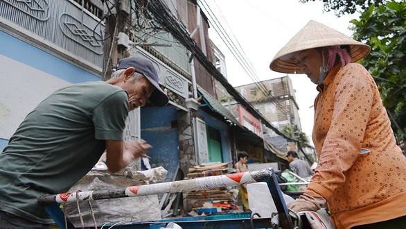 Dòng di cư từ nông thôn đổ về, đô thị lớn gánh áp lực quá tải - Ảnh 6. Dòng di cư từ nông thôn đổ về, đô thị lớn gánh áp lực quá tải - Ảnh 6.