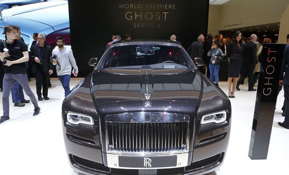 Thế giới mua hơn 4.000 siêu xe triệu đô Rolls-Royce năm 2018 - Ảnh 1. Thế giới mua hơn 4.000 siêu xe triệu đô Rolls-Royce năm 2018 - Ảnh 1.