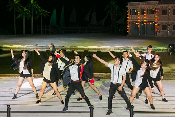 Lưu giữ thanh xuân rực rỡ cùng nhóm nhảy RIO Crew - Ảnh 1. Lưu giữ thanh xuân rực rỡ cùng nhóm nhảy RIO Crew - Ảnh 1.