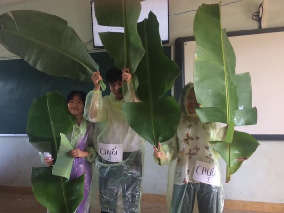 Diễn viên quần chúng khiến dân mạng cười té ghế - Ảnh 3. Diễn viên quần chúng khiến dân mạng cười té ghế - Ảnh 3.