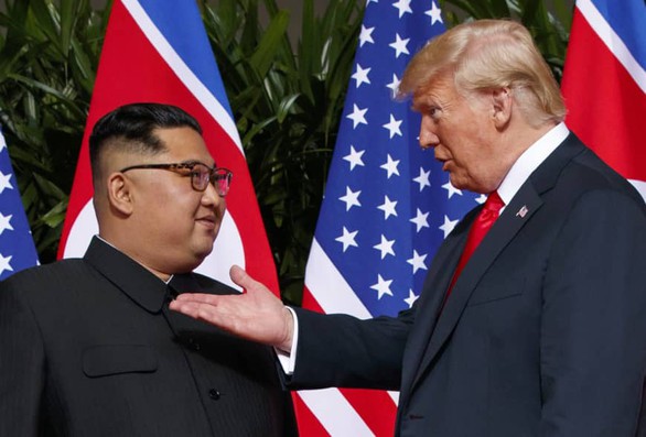 Ngoại trưởng Pompeo hé lộ chi tiết thượng đỉnh Mỹ - Triều lần 2 - Ảnh 2. Ngoại trưởng Pompeo hé lộ chi tiết thượng đỉnh Mỹ - Triều lần 2 - Ảnh 2.