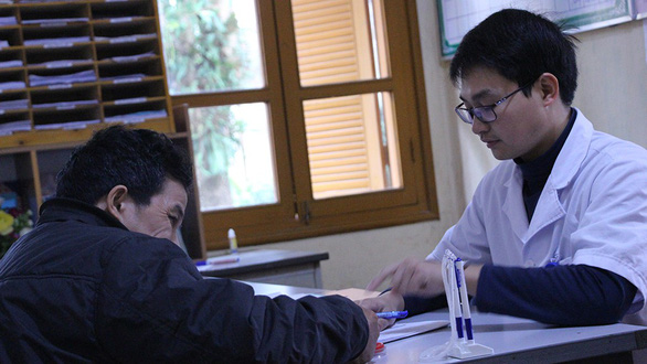 Bác sĩ trẻ tình nguyện về vùng cao - Ảnh 8. Bác sĩ trẻ tình nguyện về vùng cao - Ảnh 8.