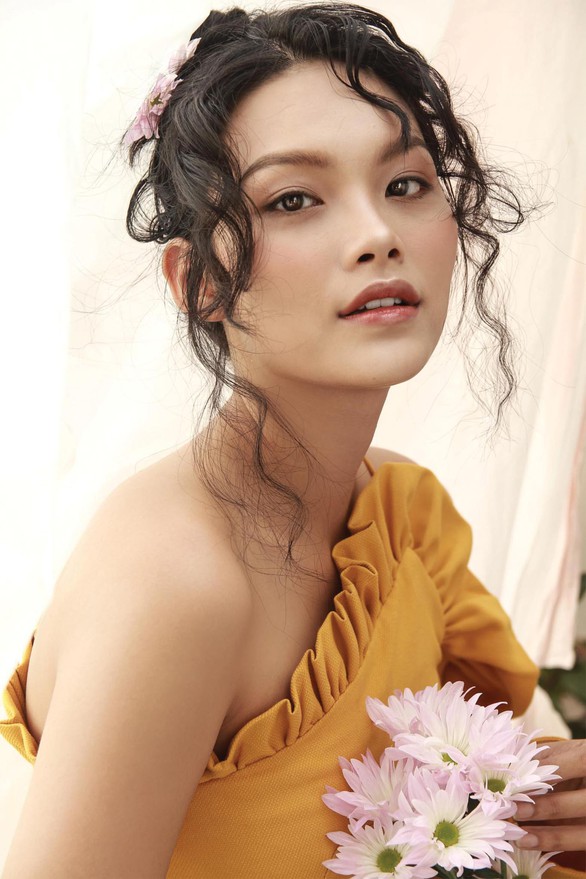 Thanh Tú: hạnh phúc là được thấy mẹ cười - Ảnh 1. Thanh Tú: hạnh phúc là được thấy mẹ cười - Ảnh 1.