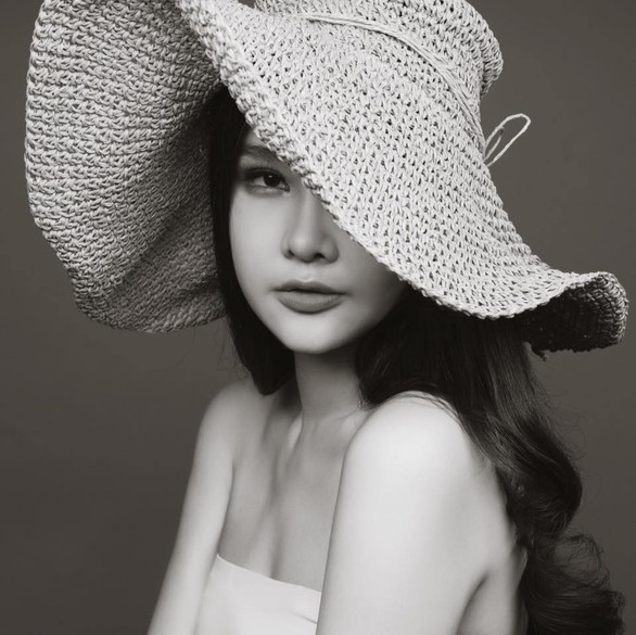 Ngân Anh nộp đơn kiện, Bộ bảo ‘không hiểu biết pháp luật mới làm thế’ - Ảnh 1. Ngân Anh nộp đơn kiện, Bộ bảo ‘không hiểu biết pháp luật mới làm thế’ - Ảnh 1.