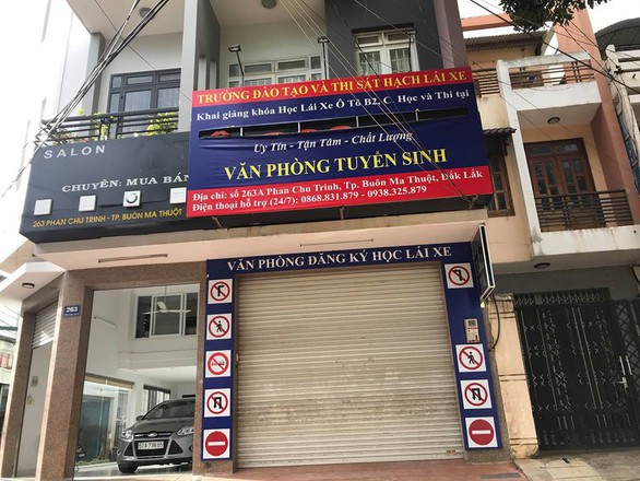 Mạo danh trường của Bộ Công an, lừa 400 học viên lái xe - Ảnh 2. Mạo danh trường của Bộ Công an, lừa 400 học viên lái xe - Ảnh 2.