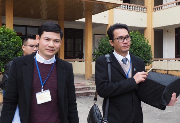 Hoàng Công Lương ký 4 y lệnh vì phải chia sẻ kinh nghiệm - Ảnh 1. Hoàng Công Lương ký 4 y lệnh vì phải chia sẻ kinh nghiệm - Ảnh 1.