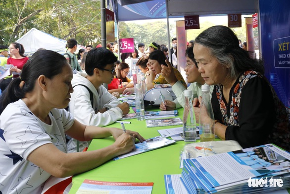 Học sinh hào hứng trải nghiệm tại ngày hội tư vấn tuyển sinh - Ảnh 11. Học sinh hào hứng trải nghiệm tại ngày hội tư vấn tuyển sinh - Ảnh 11.