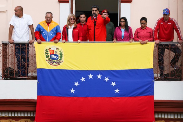 Mỹ công nhận tổng thống lâm thời mới tại Venezuela, biểu tình lan rộng - Ảnh 11. Mỹ công nhận tổng thống lâm thời mới tại Venezuela, biểu tình lan rộng - Ảnh 11.