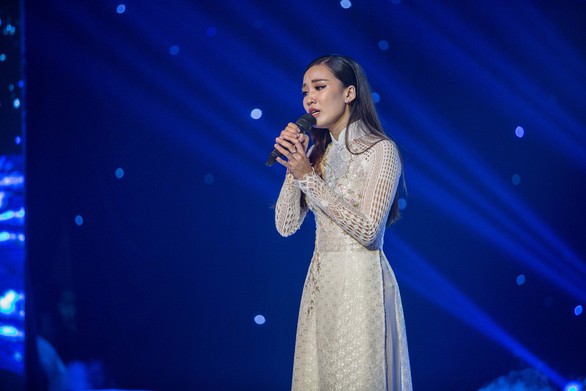 Như Ý đăng quang Solo cùng bolero 2018 - Ảnh 5. Như Ý đăng quang Solo cùng bolero 2018 - Ảnh 5.