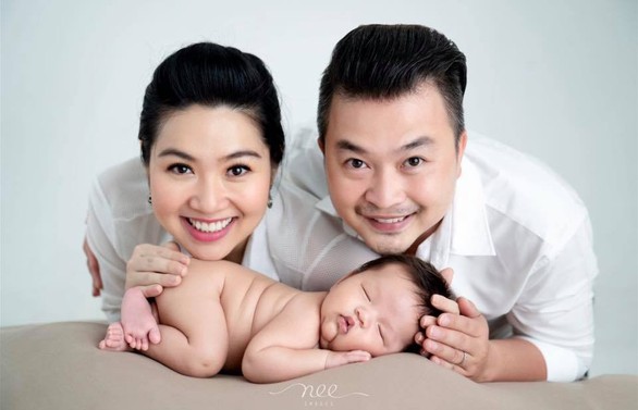 Sau ba tháng sinh con, Lê Khánh đại náo Hiến tài... hái tiền - Ảnh 3. Sau ba tháng sinh con, Lê Khánh đại náo Hiến tài... hái tiền - Ảnh 3.