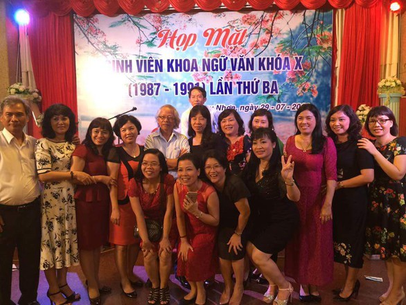 Họp lớp để nhớ một thời ta đã yêu - Ảnh 2. Họp lớp để nhớ một thời ta đã yêu - Ảnh 2.