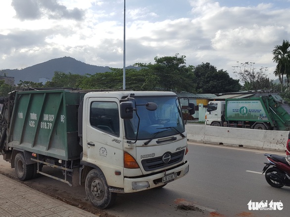Người nhặt phế liệu đánh nhau với nhóm chặn xe vào bãi rác - Ảnh 1. Người nhặt phế liệu đánh nhau với nhóm chặn xe vào bãi rác - Ảnh 1.