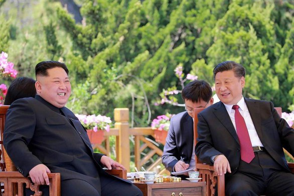 Ông Un đi lo kinh tế nhiều hơn xem tên lửa - Ảnh 3. Ông Un đi lo kinh tế nhiều hơn xem tên lửa - Ảnh 3.