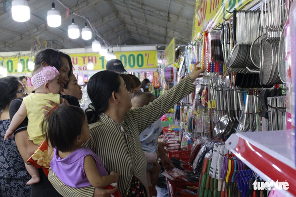 Khai mạc ‘Tuần lễ xanh - Đồng hành người lao động’ - Ảnh 2. Khai mạc ‘Tuần lễ xanh - Đồng hành người lao động’ - Ảnh 2.