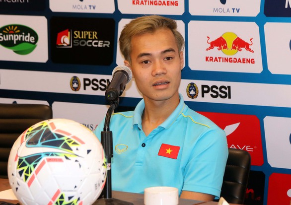 Văn Toàn: Tôi háo hức đối đầu với Indonesia - Ảnh 1. Văn Toàn: Tôi háo hức đối đầu với Indonesia - Ảnh 1.