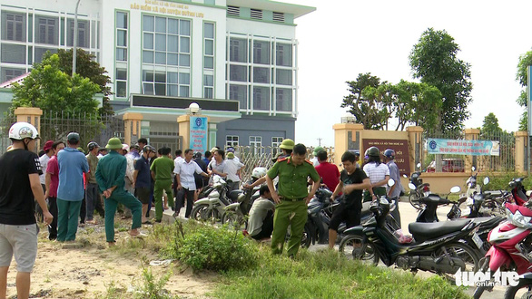 Án mạng tại BHXH Quỳnh Lưu: Nghi giết bảo vệ để trộm tài sản - Ảnh 2. Án mạng tại BHXH Quỳnh Lưu: Nghi giết bảo vệ để trộm tài sản - Ảnh 2.