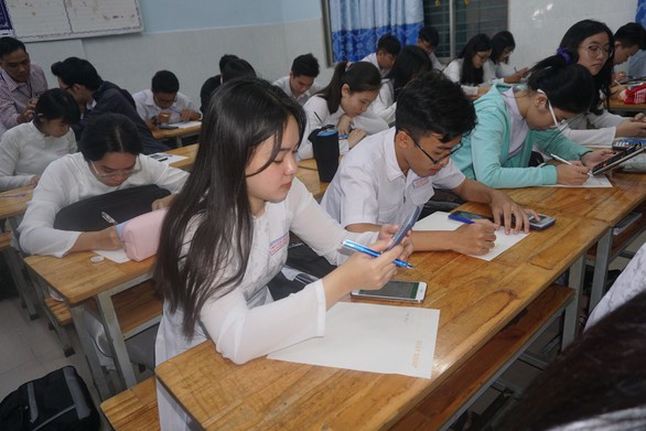 TP.HCM yêu cầu các trường xây dựng kế hoạch dạy học trực tuyến - Ảnh 1. TP.HCM yêu cầu các trường xây dựng kế hoạch dạy học trực tuyến - Ảnh 1.