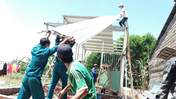 Thuê đất trồng rau... cho người khác - Ảnh 1. Thuê đất trồng rau... cho người khác - Ảnh 1.