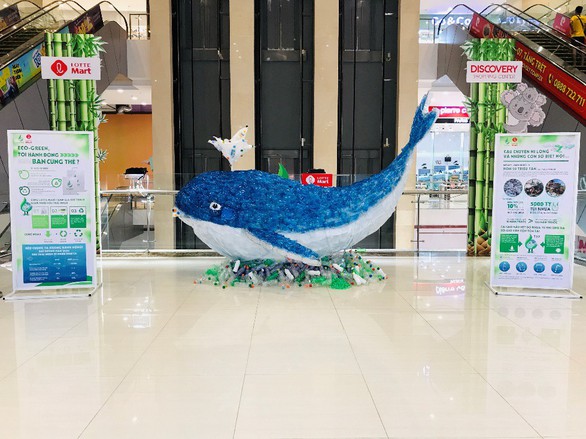 Triển lãm độc đáo chưa từng có về tái sử dụng rác thải nhựa - Ảnh 1. Triển lãm độc đáo chưa từng có về tái sử dụng rác thải nhựa - Ảnh 1.