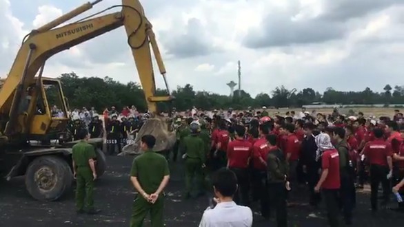 Vụ Alibaba: Nguyễn Thái Luyện đã chỉ đạo nhân viên làm lớn chuyện, gây rúng động - Ảnh 2. Vụ Alibaba: Nguyễn Thái Luyện đã chỉ đạo nhân viên làm lớn chuyện, gây rúng động - Ảnh 2.