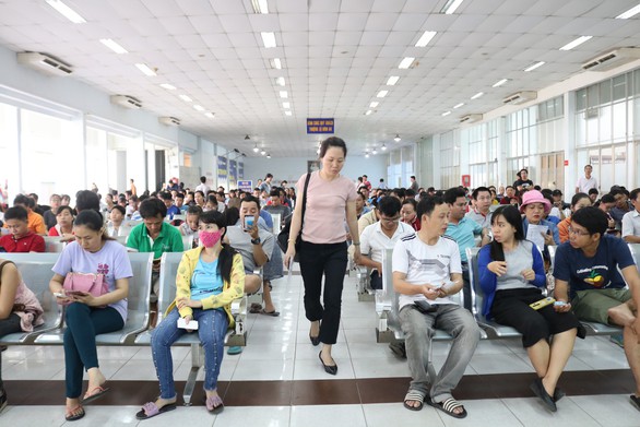 Chỉ một giờ mở bán, hơn 37.000 vé tàu Tết đã được đăng ký mua - Ảnh 2. Chỉ một giờ mở bán, hơn 37.000 vé tàu Tết đã được đăng ký mua - Ảnh 2.