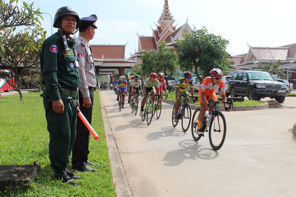 Tay đua người Tây Ban Nha giúp ê-kíp TP.HCM thắng lớn tại Campuchia - Ảnh 1. Tay đua người Tây Ban Nha giúp ê-kíp TP.HCM thắng lớn tại Campuchia - Ảnh 1.