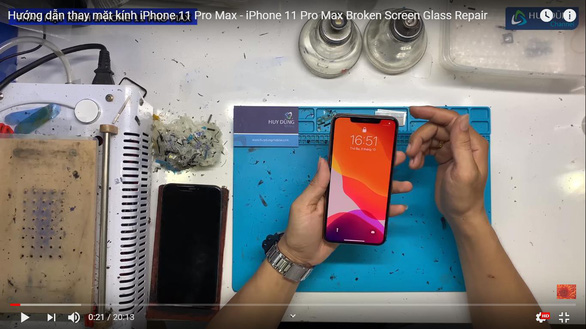 Có nên thay mặt kính IPhone 11? - Ảnh 2.