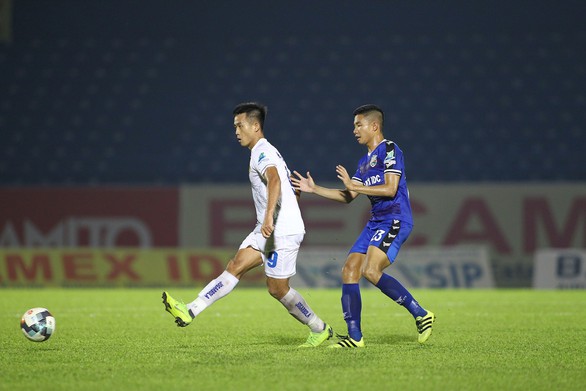 Hà Minh Tuấn ghi bàn trước khi lên tập trung đội tuyển Việt Nam - Ảnh 2. Hà Minh Tuấn ghi bàn trước khi lên tập trung đội tuyển Việt Nam - Ảnh 2.