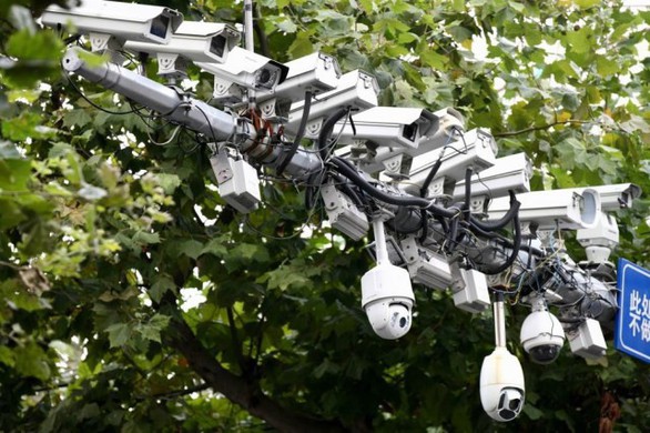 Camera giám sát ở Anh đã tới trình độ đọc được khẩu hình? - Ảnh 1. Camera giám sát ở Anh đã tới trình độ đọc được khẩu hình? - Ảnh 1.