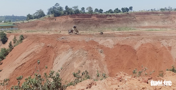 San phẳng cả quả đồi để... phân lô bán nền, xử lý kiểu gì vậy? - Ảnh 3. San phẳng cả quả đồi để... phân lô bán nền, xử lý kiểu gì vậy? - Ảnh 3.
