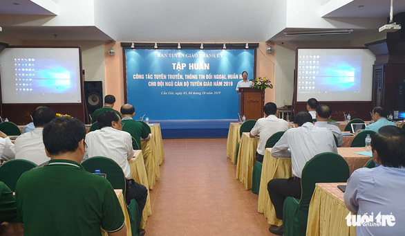 Hơn 100 cán bộ tuyên giáo TP.HCM tập huấn công tác tuyên truyền, đối ngoại - Ảnh 1. Hơn 100 cán bộ tuyên giáo TP.HCM tập huấn công tác tuyên truyền, đối ngoại - Ảnh 1.