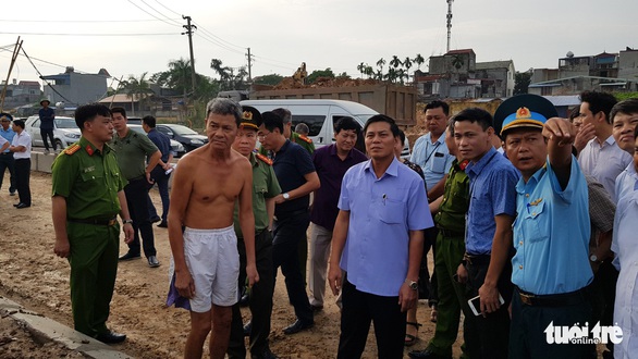 Chủ tịch Hải Phòng chỉ đạo nóng vụ giang hồ cướp đất - Ảnh 1. Chủ tịch Hải Phòng chỉ đạo nóng vụ giang hồ cướp đất - Ảnh 1.