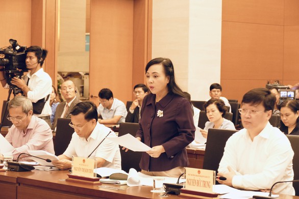 Tự chủ bệnh viện công: Chất lượng tốt hơn nhưng lạm thu của người bệnh - Ảnh 1. Tự chủ bệnh viện công: Chất lượng tốt hơn nhưng lạm thu của người bệnh - Ảnh 1.