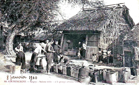 Nước ở Sài Gòn: Từ tháp nước đến phông-tên nước - Ảnh 2. Nước ở Sài Gòn: Từ tháp nước đến phông-tên nước - Ảnh 2.