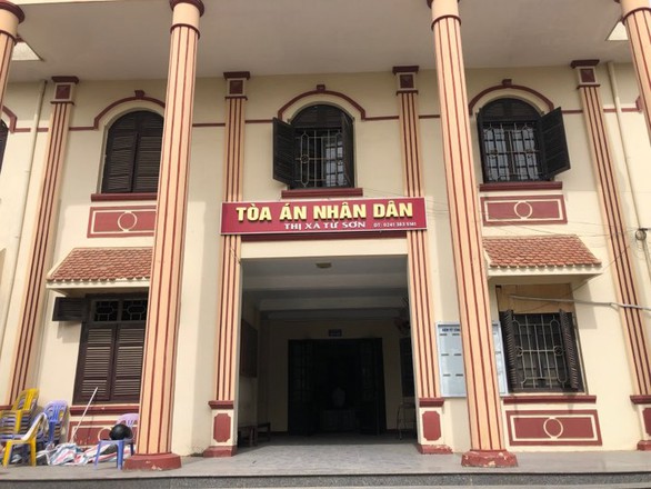 Khá Bảnh sắp hầu tòa với tội danh gì? - Ảnh 2. Khá Bảnh sắp hầu tòa với tội danh gì? - Ảnh 2.