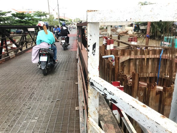 Cầu Long Kiểng có nguy cơ đình trệ vì vướng giải tỏa - Ảnh 2. Cầu Long Kiểng có nguy cơ đình trệ vì vướng giải tỏa - Ảnh 2.