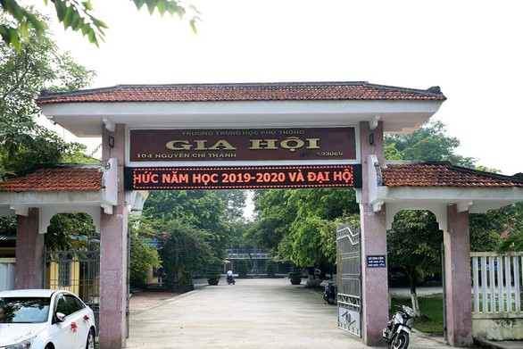 Huế lần đầu thi tuyển chức danh hiệu trưởng trường THPT - Ảnh 1. Huế lần đầu thi tuyển chức danh hiệu trưởng trường THPT - Ảnh 1.
